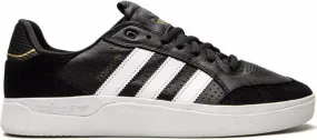 Adidas Tyshawn Low sneakers Black