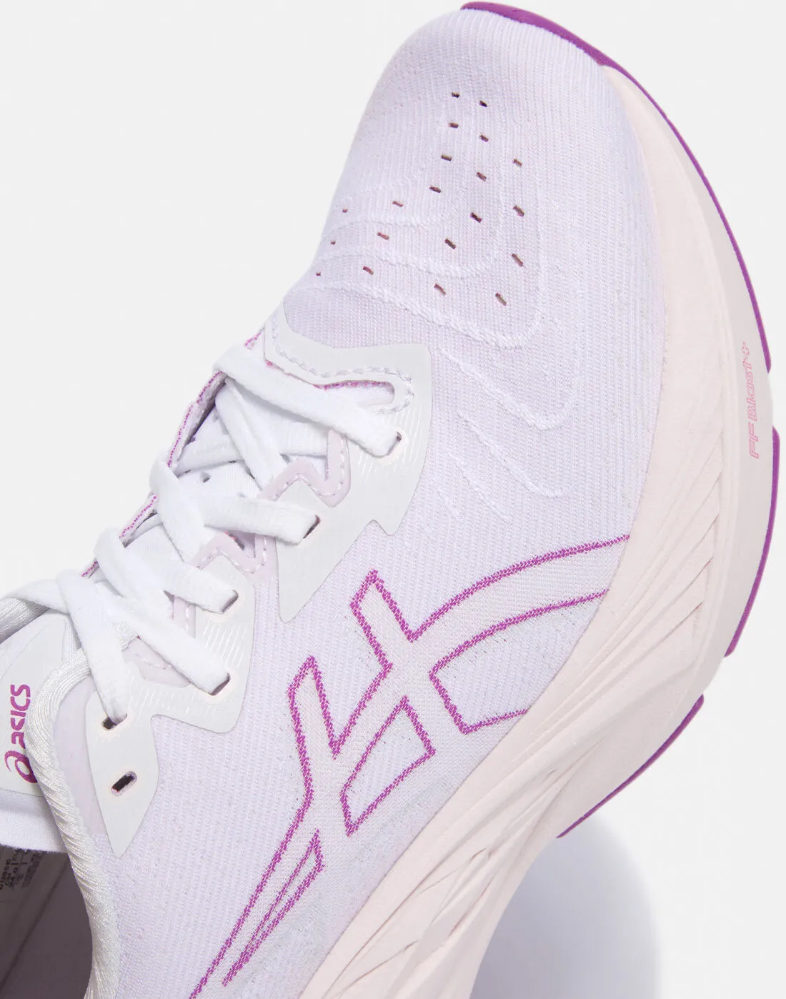 Asics Womens Novablast 4