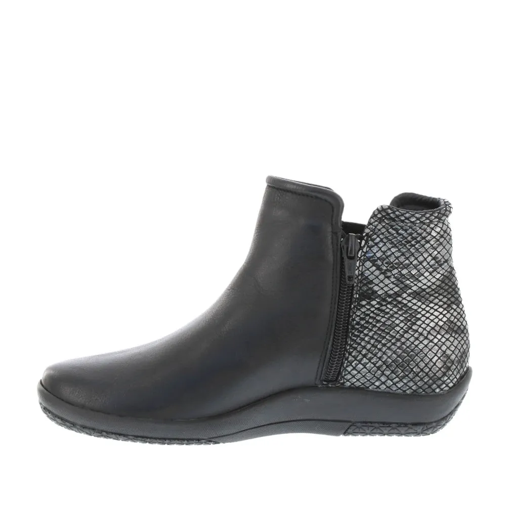 Boot Zeta 'Plush' / Black/Antracite