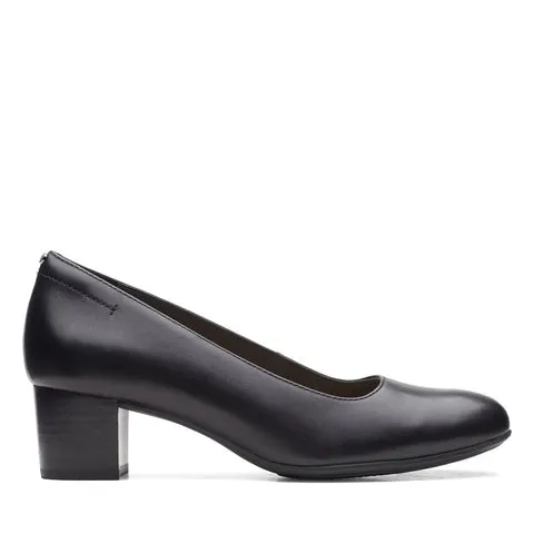 Clarks Womens Linnae Pumps - Black Leather