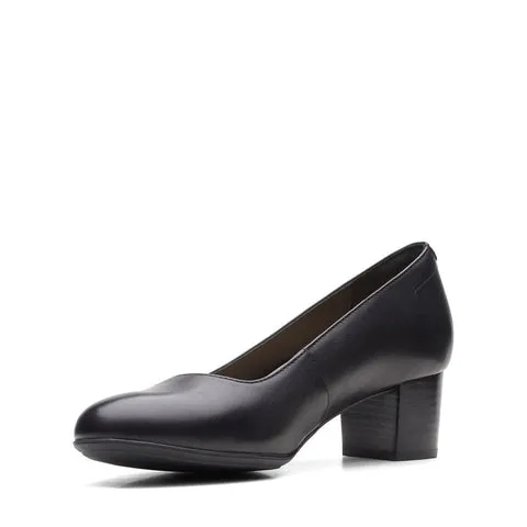 Clarks Womens Linnae Pumps - Black Leather