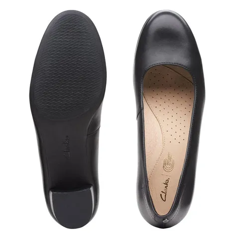 Clarks Womens Linnae Pumps - Black Leather