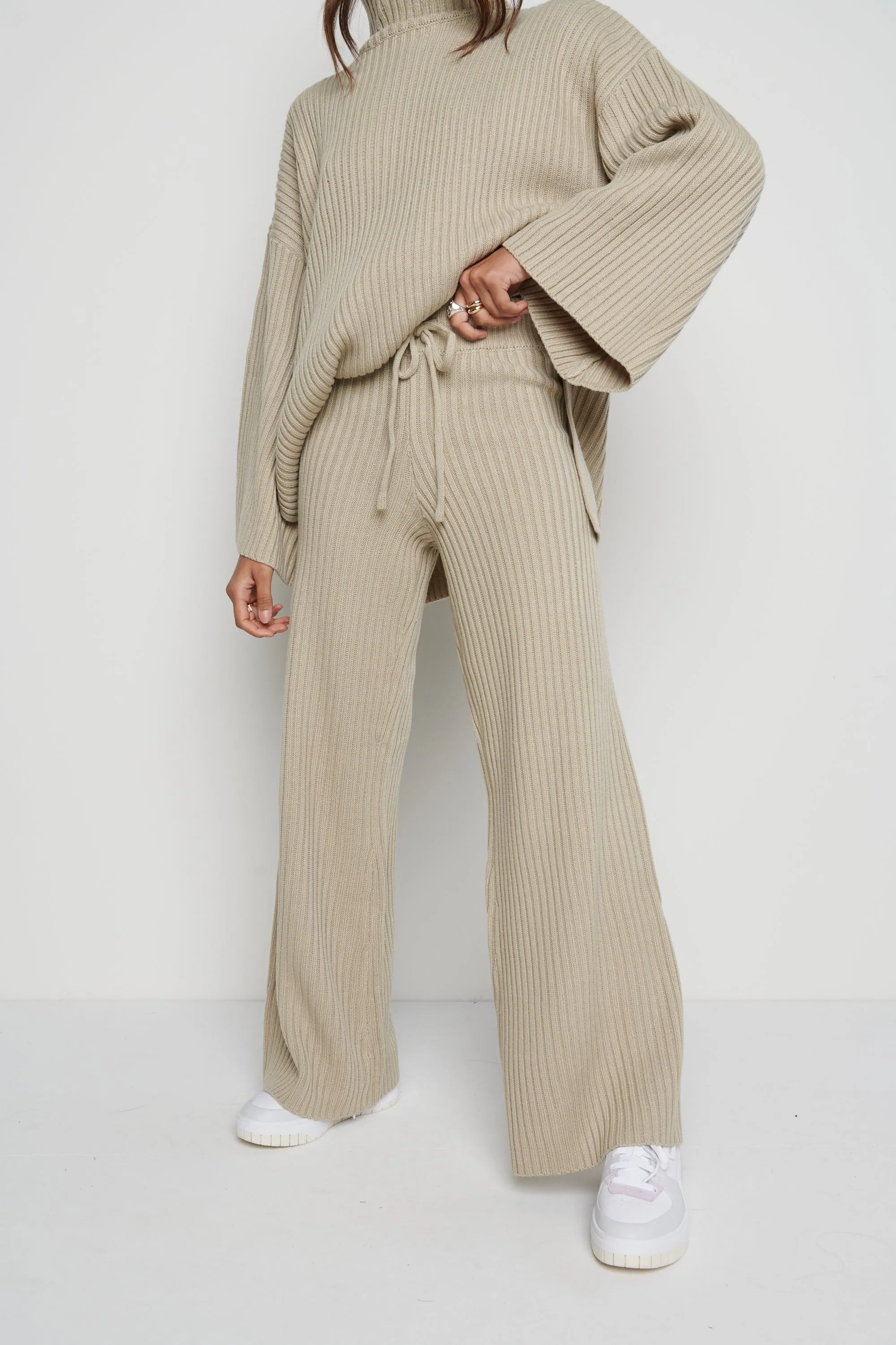 Lina Ribbed Trousers- Stone