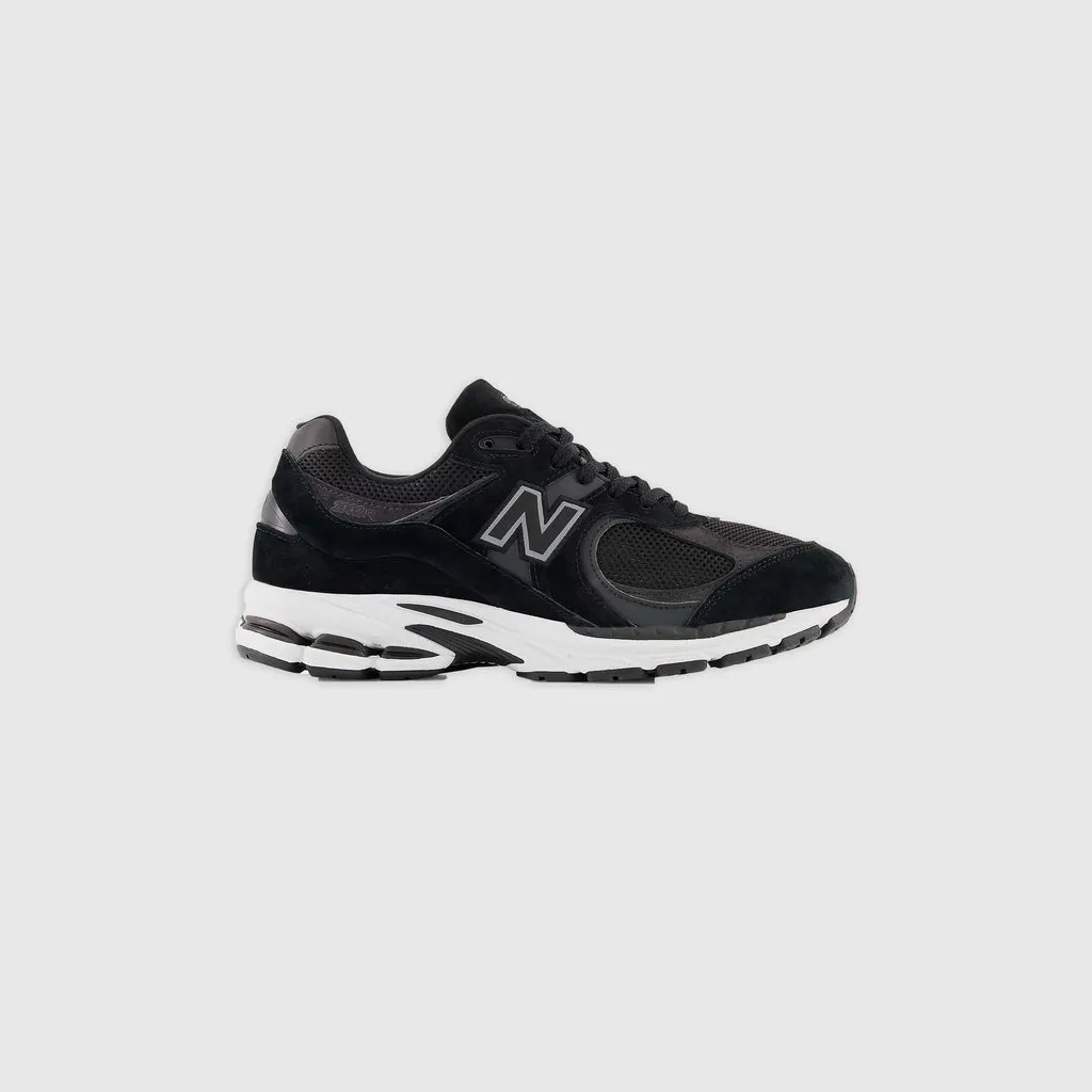 New Balance 2002R - Black / Phantom