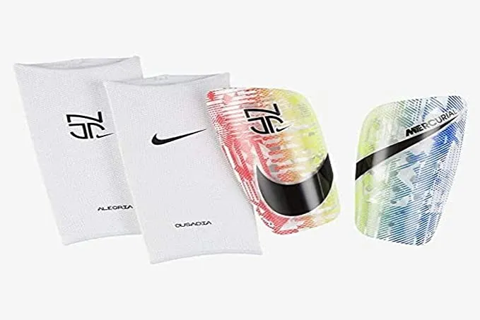 NIKE  SOCCER  SHINGUARD