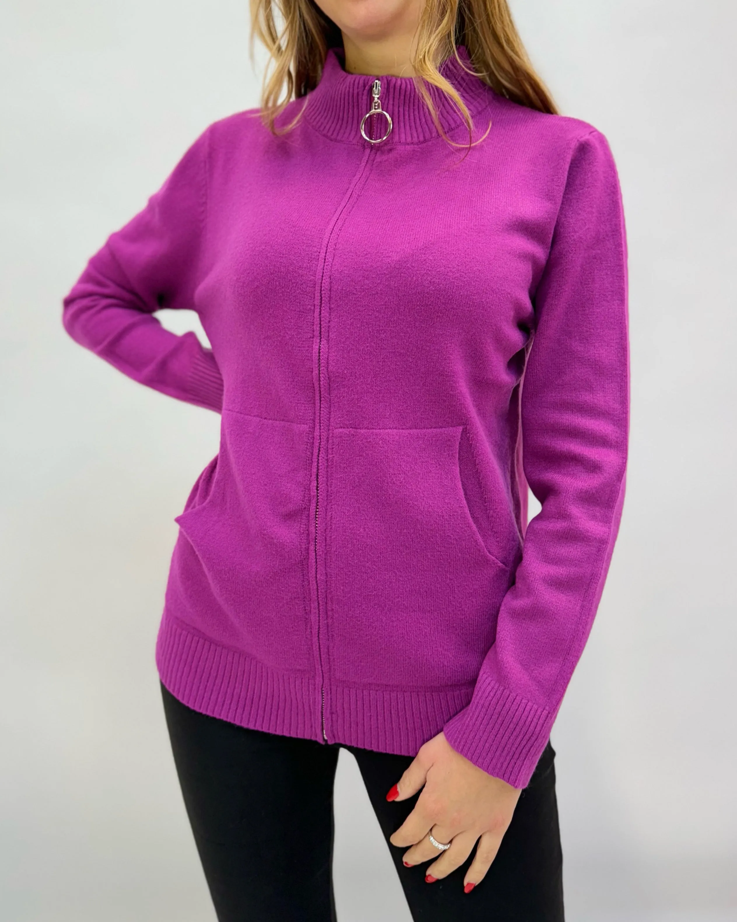 Pullover lupetto con zip