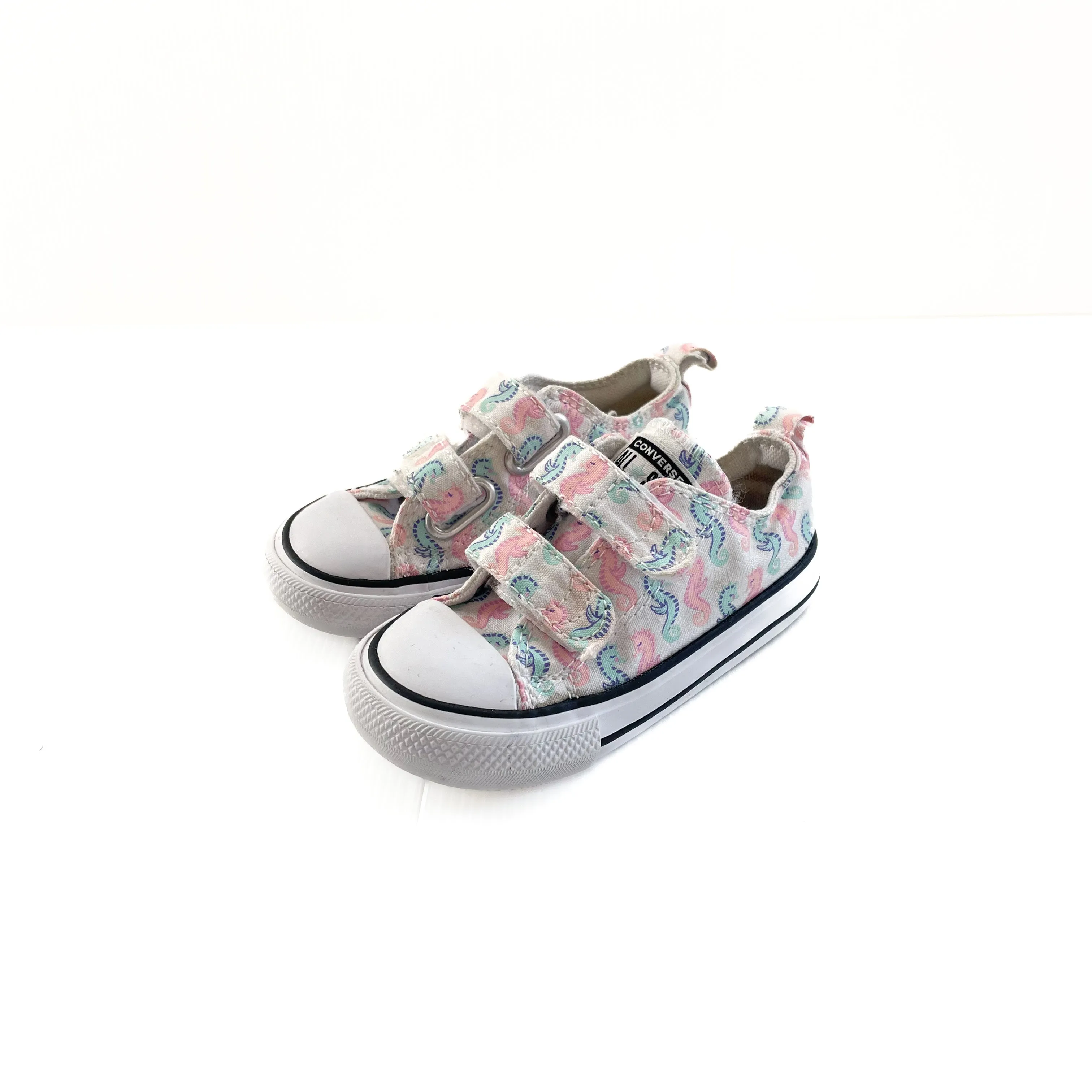 Seahorse converse chucks (6C)